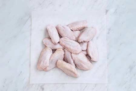 Australian Hormone Free Chicken Mid Wings | Aussie Meat | eat4charityHK | Meat Delivery | Seafood Delivery | Wine & Beer Delivery | BBQ Grills | Lotus Grills | Weber Grills | Outdoor Furnishing | VIPoints